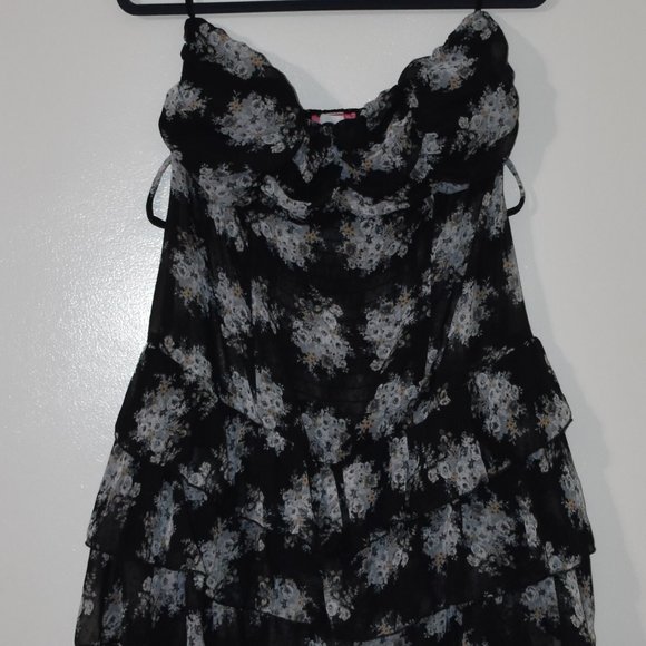 Strapless top Size XL - Picture 1 of 6